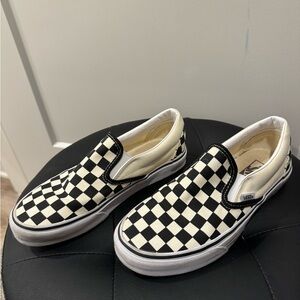 Checkered vans, women
